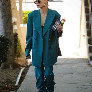 Final call!! 1:1 Hailey Bieber Teal Blazer